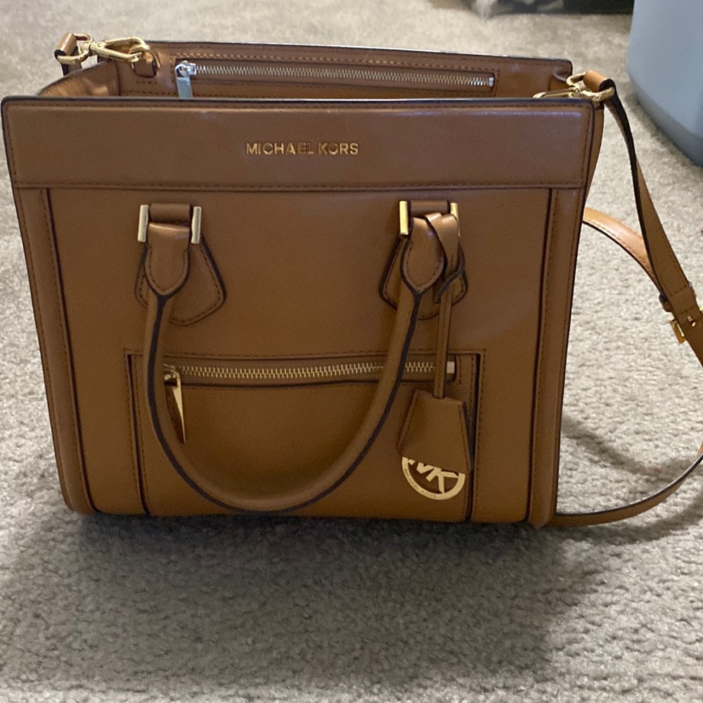 Michael Kors purse